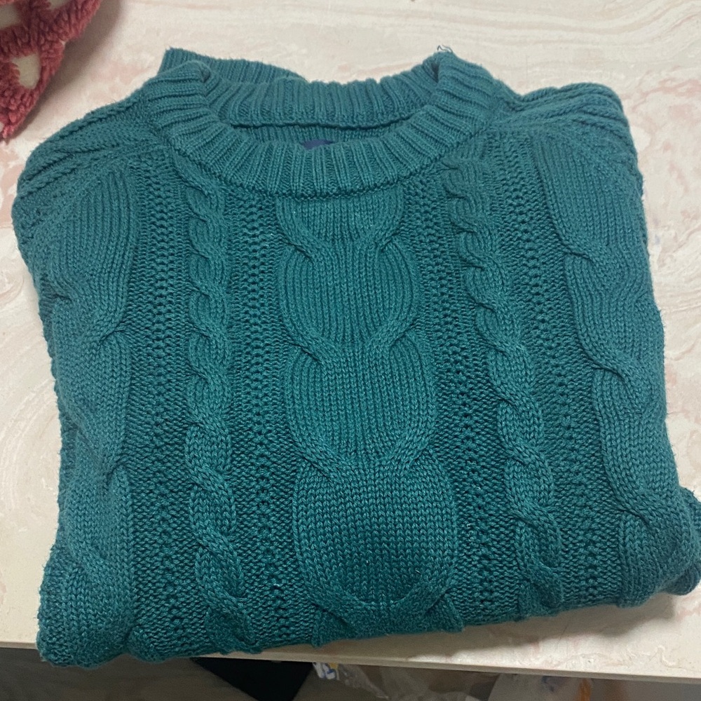Gap Cable Knit Sweater